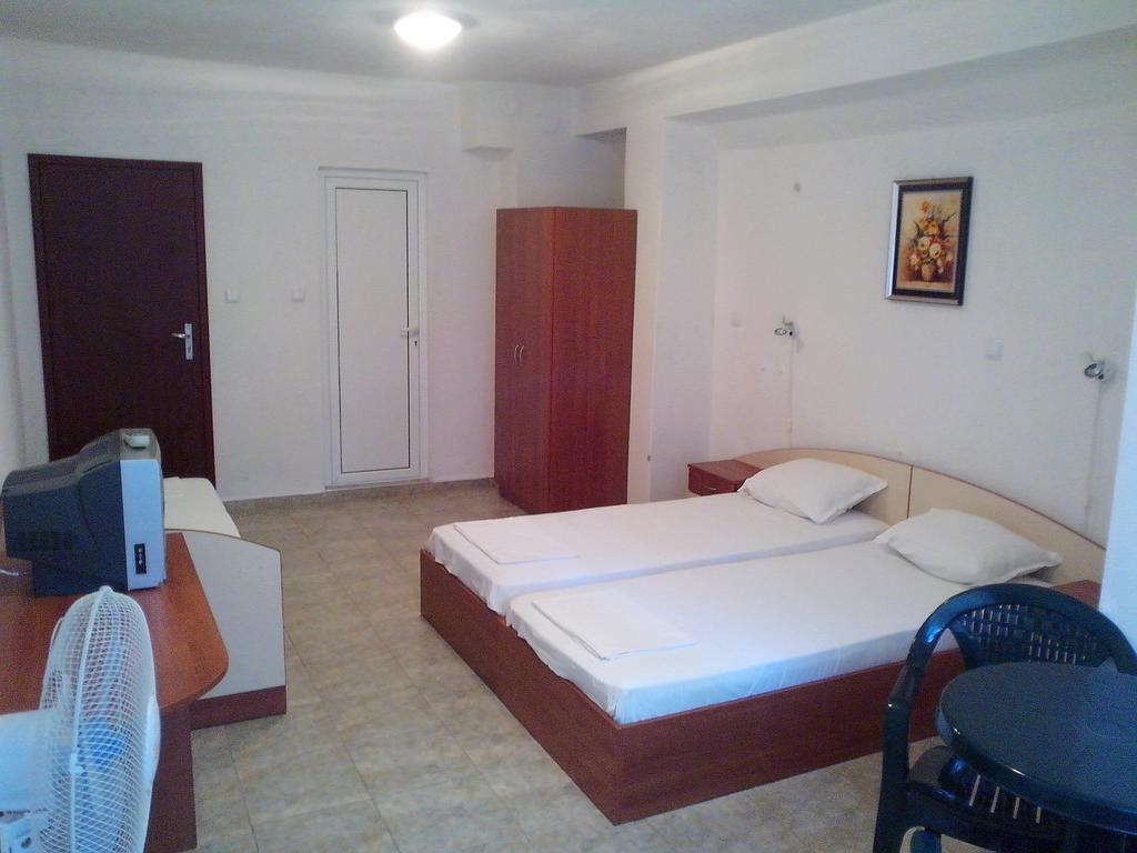 Guest House Krasi Chernomorets Habitación foto