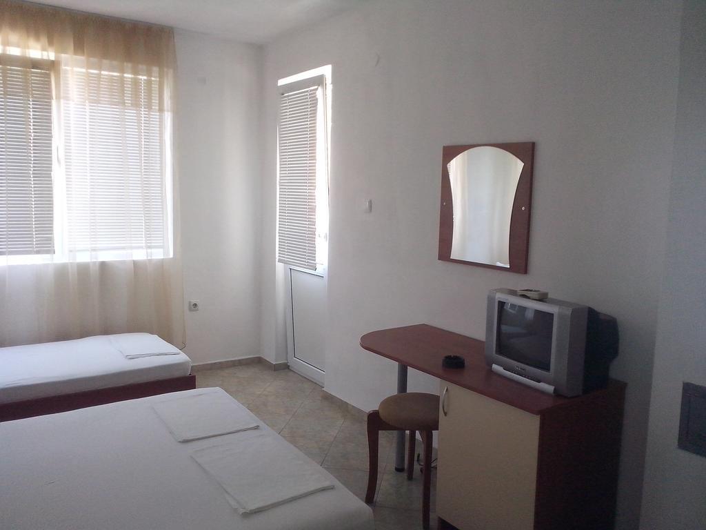 Guest House Krasi Chernomorets Habitación foto