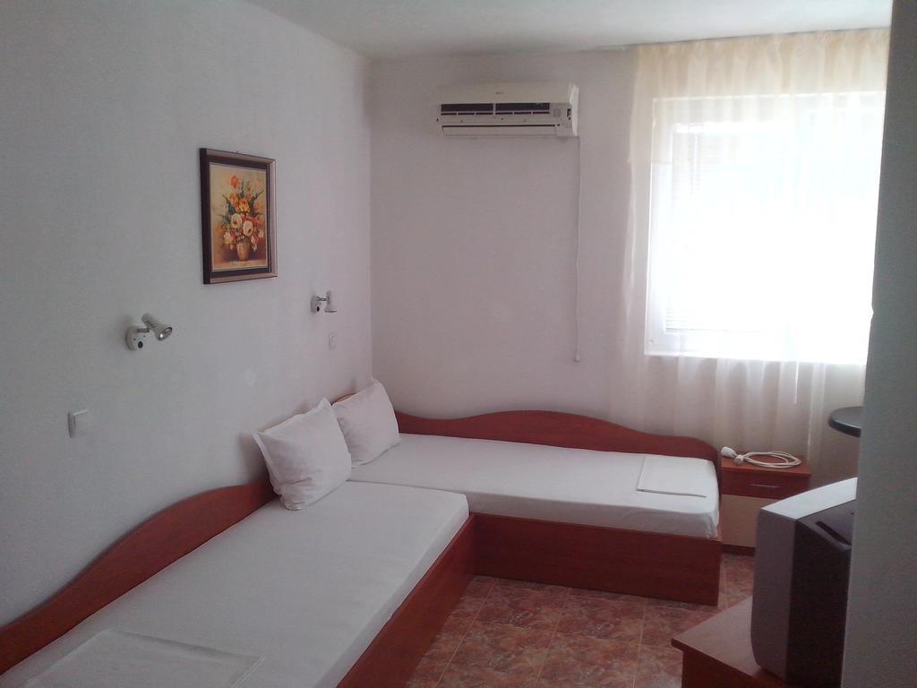 Guest House Krasi Chernomorets Habitación foto